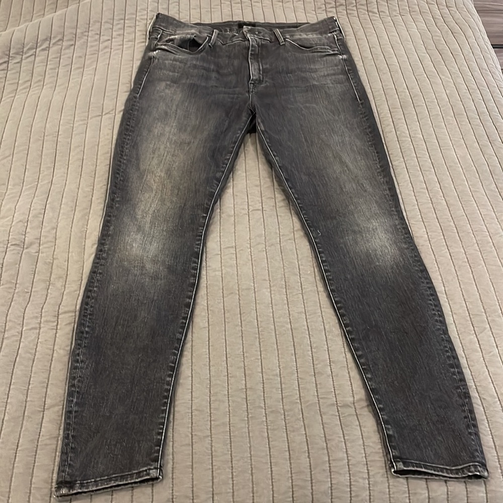 Black/charcoal size 33 MOTHER skinny jeans.